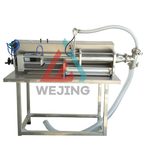 Compact and Efficient Small-Scale Horizontal Filling Machine