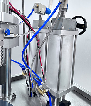 Automatic BOV Aerosol filling Machine (4)