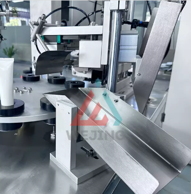 Tube Filling and Sealing Machine