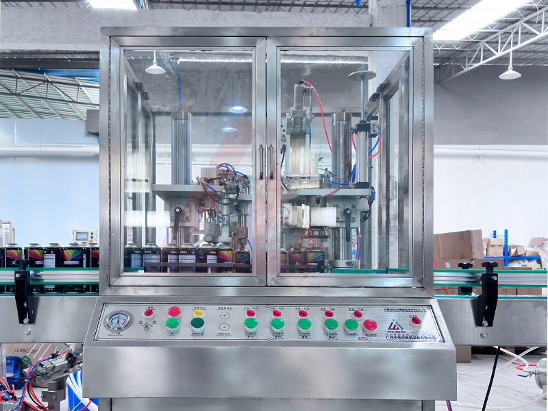 2.Liquid-Filling-&-Valve-Inserting-Machine